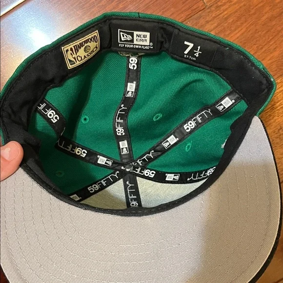 Boston Celtics Green and Black Cap - Picture 3 of 6